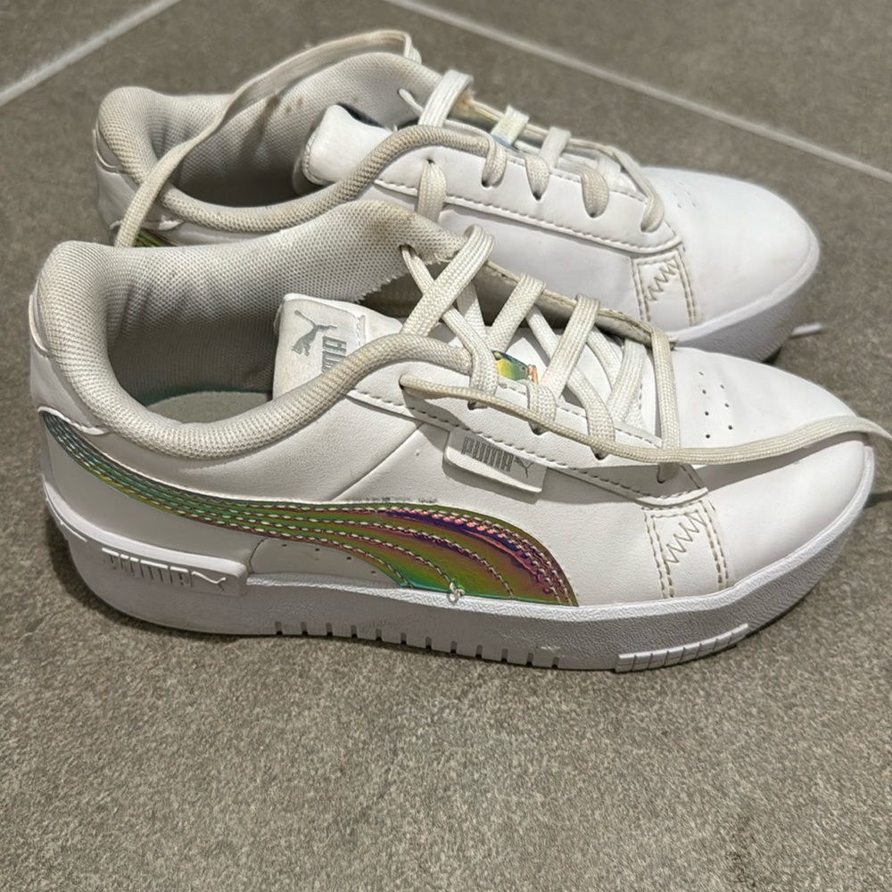 Youth kids puma shoes